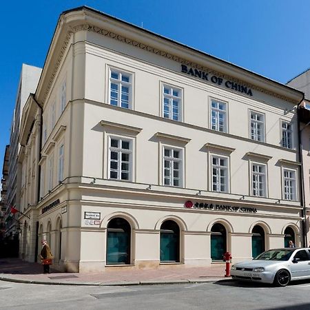 Budapest Central Square 2 Bedrooms Suite - Michaelides Voeroesmarty Square Residences Екстер'єр фото
